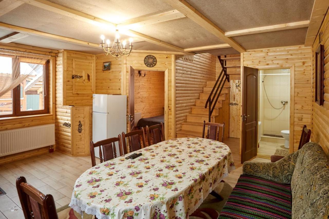 Villa Na uzlissi Myhove Esterno foto