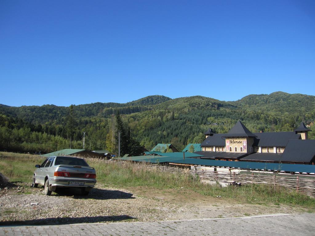 Villa Na uzlissi Myhove Esterno foto