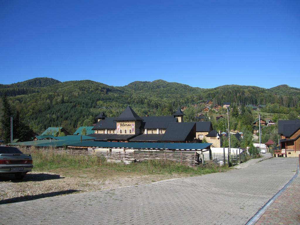 Villa Na uzlissi Myhove Esterno foto